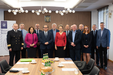 Uczelnie pomorskie wspierają rozwój morskiej energetyki wiatrowej