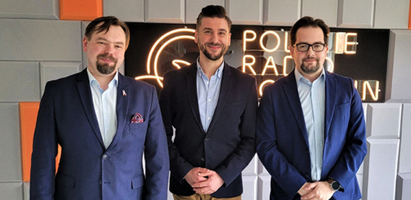 „13 kwietnia. Dzień Pamięci Ofiar Zbrodni Katyńskiej” / Polskie Radio Koszalin